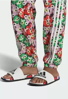  ADILETTE COMFORT SLIDES - Chanclas de baño