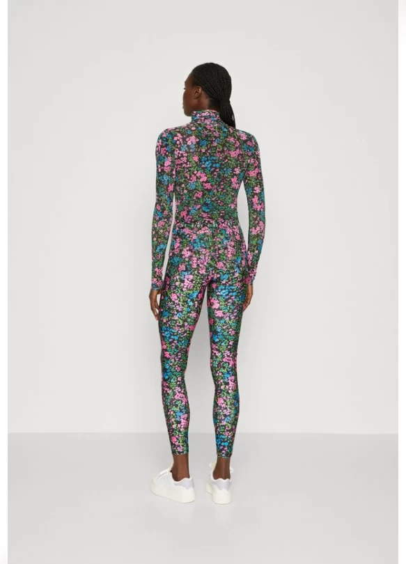 1_Camiseta de manga larga - black