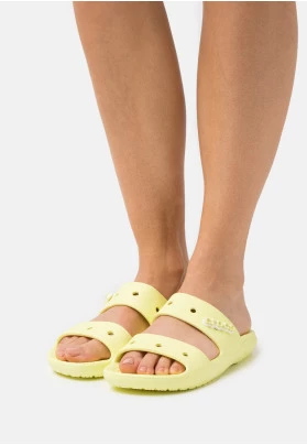 CLASSIC  - Chanclas de baño - sulphur