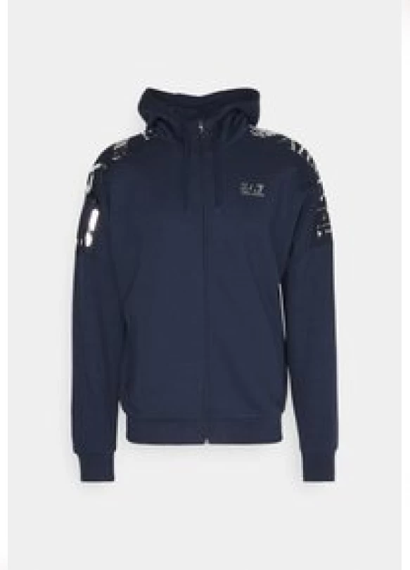 3_Sudadera con cremallera