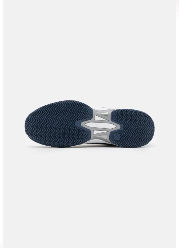 3_Zapatillas de tenis para todas las superficies