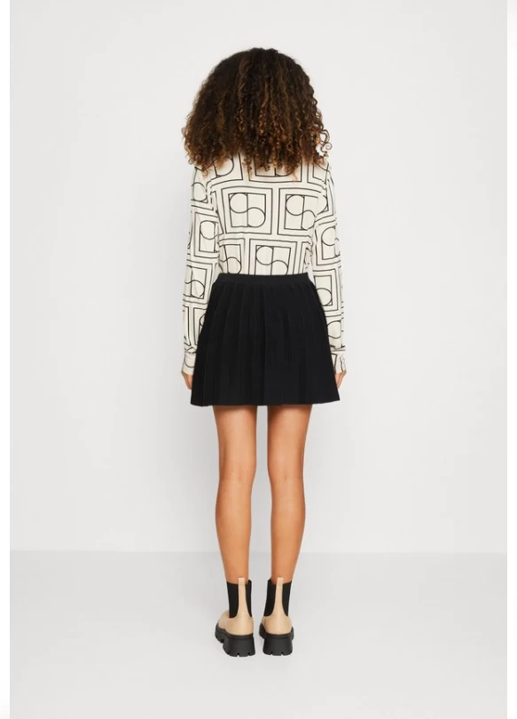 1_ PLEATED - Minifalda