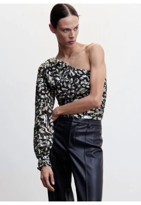 Blusa asimetrica detalle brillo