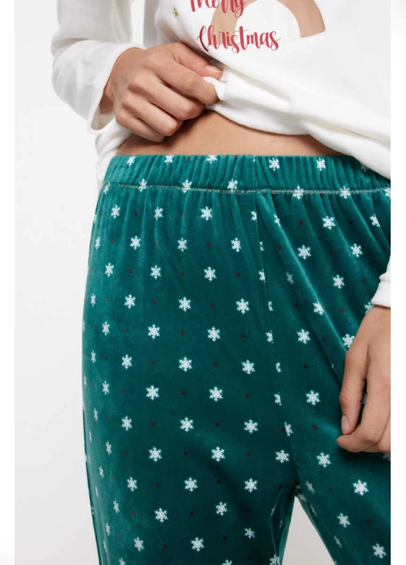 3_Pijama largo navideño verde