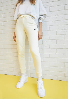  Pantalones deportivos CLUB PANT TIGHT