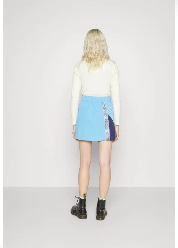 2_ TRACK SKIRT - Minifalda