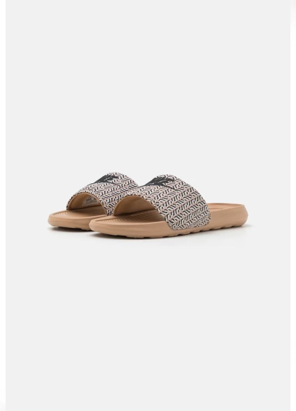 1_W NIKE VICTORI ONE SLIDE - Sandalias planas