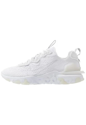 Zapatillas NIKE REACT V2 en Rebaja