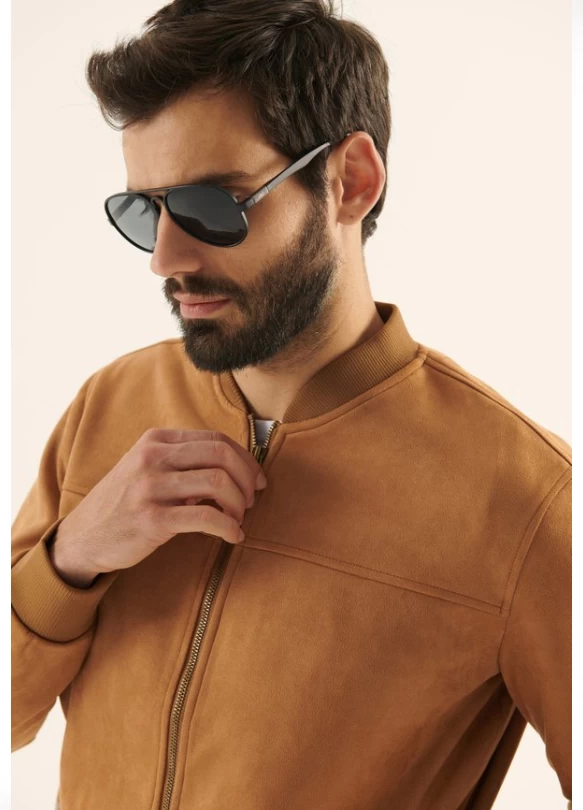 3_Chaquetas bomber - cognac