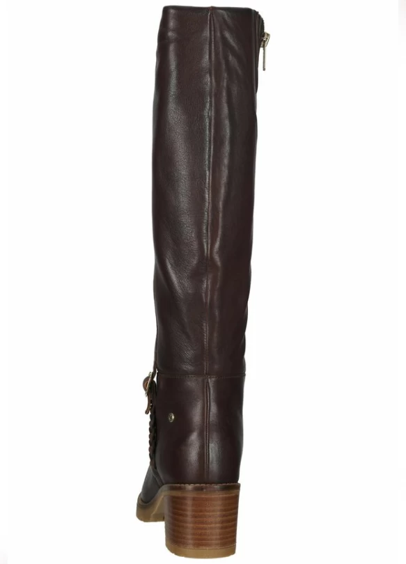 2_Botas