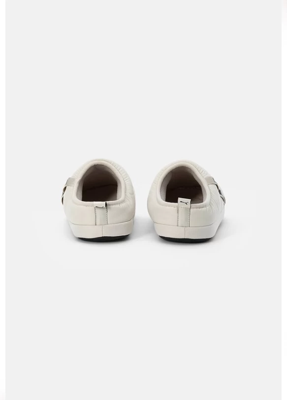 1_ SCUFF - Pantuflas