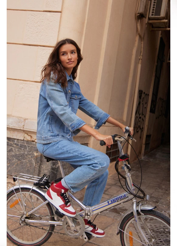 main_image_Cazadora vaquera cuello solapa