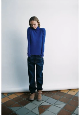 JERSEY BÁSICO PUNTO CUELLO SUBIDO